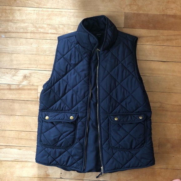 Quinn Quilted Vest - Picture 1 of 5